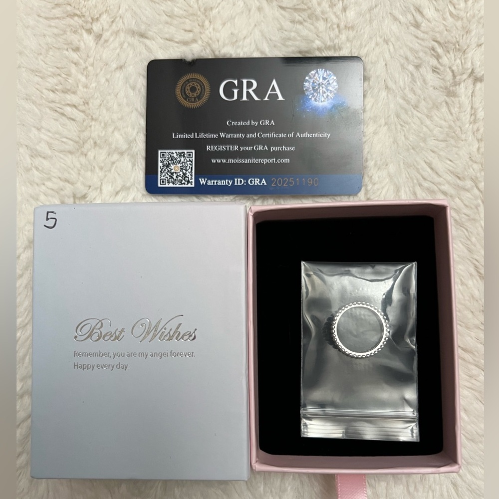 GRA certified Moissanite and Silver Ring with Box. Size 5
